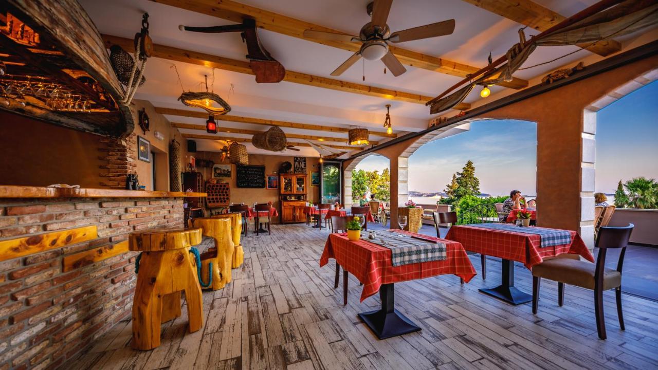 Boutique B&B Villa Carmen Mlini Ngoại thất bức ảnh